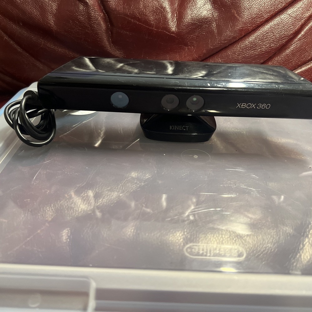 OEM Microsoft Xbox 360 Kinect‎ Sensor Model 1473 - Black TESTED